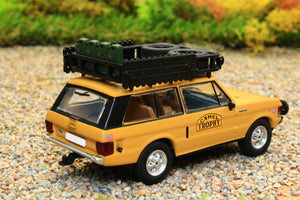 TSMMGT00509L MINIGT 1:64 Scale Range Rover 1982 Camel Trophy Papua New Guinea Team USA