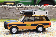 Load image into Gallery viewer, TSMMGT01311BL MINI GT 1:64 Scale Range Rover 1981 Camel Trophy Sumatra (N. Sudmann &amp; F. Hofmann) in Blister Pack