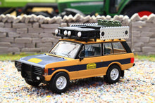 Load image into Gallery viewer, TSMMGT01311BL MINI GT 1:64 Scale Range Rover 1981 Camel Trophy Sumatra (N. Sudmann &amp; F. Hofmann) in Blister Pack