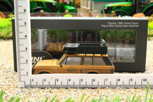 TSMMGTS0006 MINIGT 1:64 Scale Range Rover 1982 Camel Trophy Papua New Guinea set with figures