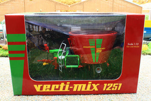 UH4152 Universal Hobbies 1:32 Scale Strautmann Verti Mix 1251 Diet Feeder