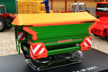 Load image into Gallery viewer, UH4269 Universal Hobbies ZA M 3001 Fertiliser Spreader