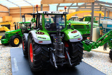 Load image into Gallery viewer, UH5231 Universal Hobbies Fendt 724 Vario 4wd Tractor Nature Green