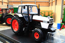 Load image into Gallery viewer, UH5361 Universal Hobbies 1:32 Scale Case IH 1594 2WD Tractor (1983-1985)