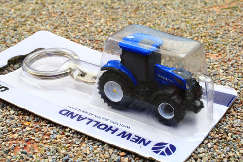 UH5886 Universal Hobbies New Holland T7.300 4WD Tractor Keyring