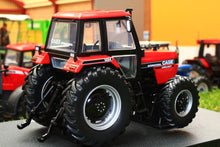 Load image into Gallery viewer, Uh6210 Universal Hobbies Case International 1494 4Wd Red Black Version Tractors And Machinery (1:32