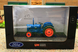 UH6273 Universal Hobbies 1:32 Scale Fordson Super Dexta Tractor 1962