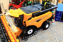 Load image into Gallery viewer, UH6349 Universal Hobbies 1:32 Scale New Holland CR10.90 2023 Combine Harvester with grain header