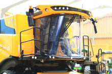 Load image into Gallery viewer, UH6349 Universal Hobbies 1:32 Scale New Holland CR10.90 2023 Combine Harvester with grain header
