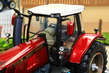 Load image into Gallery viewer, UH6384 Universal Hobbies 1:32 Scale Massey Ferguson 7718S SOUL Limited Edition