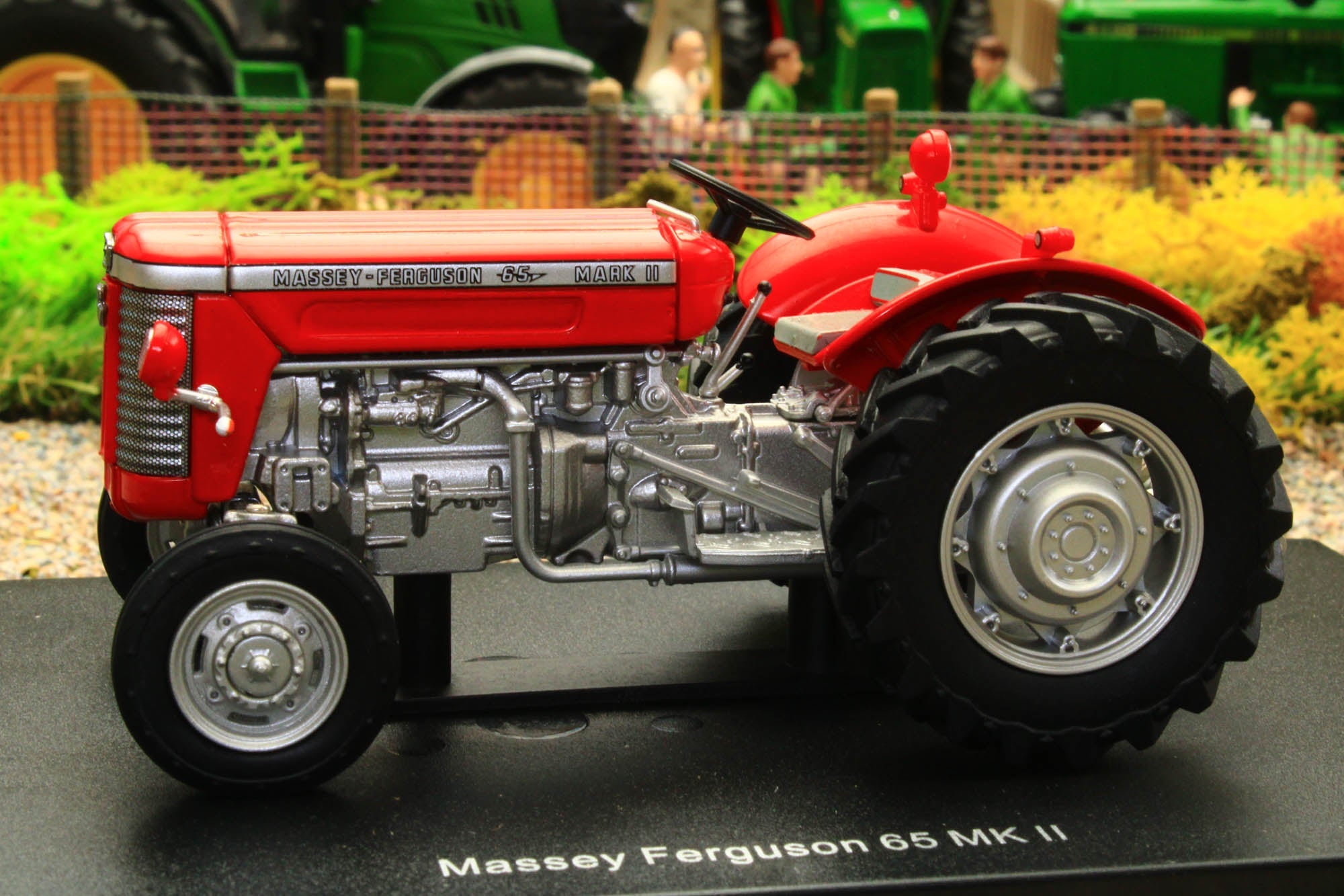 UNIVERSAL HOBBIES 1/32 massey ferguson Activa Combine 7245 boxed EUR 46,35 - FR UNIVERSAL HOBBIES 1/32 massey ferguson Activa Combine 7245 boxed EUR 46,35 - FR