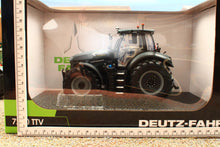 Load image into Gallery viewer, UH6484 Universal Hobbies Deutz-Fahr 7250TTV Warrior Tractor Ltd Edition in Matt Green