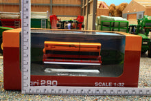 Load image into Gallery viewer, UH6487 Universal Hobbies 1:32 Scale Vredo Agri 290 Overseeder Limited Edition