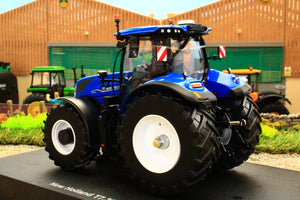 Tracteur New Holland T7.190 Auto Command à l'échelle 1:32 Universal Tracteur New Holland T7.190 Auto Command à l'échelle 1:32 Universal