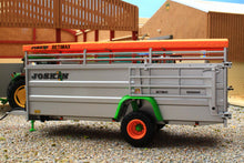 Load image into Gallery viewer, UH6619 Universal Hobbies Joskin Betimax RDS G 6000 Livestock Trailer