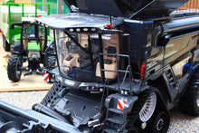 Load image into Gallery viewer, UH6624 Universal Hobbies Fendt Ideal 10T Combine Harvester