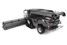 Load image into Gallery viewer, UH6624 Universal Hobbies 1:32 Scale Fendt Ideal 10T Combine