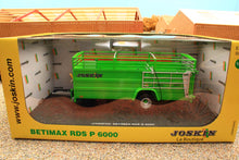 Load image into Gallery viewer, UH6627 Universal Hobbies 1:32 Scale Joskin Betimax RDS P6000 Livestock Trailer in Limited Edition Green