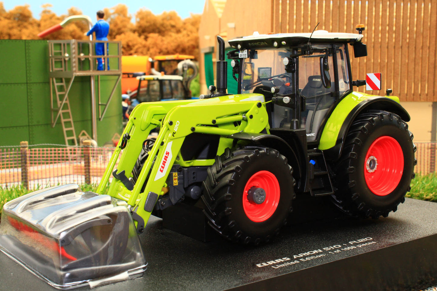 UH6646 Universal Hobbies Claas Arion 510 4WD Tractor with FL120 Front Loader Ltd Edition