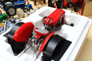 UH6655 Universal Hobbies 1:16th Scale Massey Ferguson 35 Tractor 1957 Ltd Edition 1000pcs EX-DISPLAY