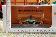 Load image into Gallery viewer, UH6679 Universal Hobbies 1:32 Scale Tractor Bumper Safety Weight Claas Version
