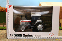 Load image into Gallery viewer, UH6687 Universal Hobbies Massey Ferguson 2725 Jubilee Ltd Edition