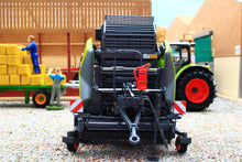 Load image into Gallery viewer, UH6691 Universal Hobbies 1:32 Scale Claas Variant 560RF Round Baler