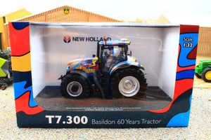 UH6698 New Holland T7 300 Limited 'Basildon' Edition Tractor