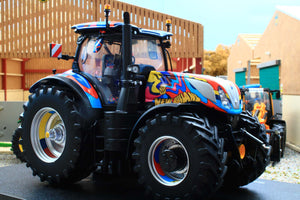 UH6698 New Holland T7 300 Limited 'Basildon' Edition Tractor