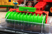 Load image into Gallery viewer, UH6711 Universal Hobbies 1:32 Scale Holaras Stego 285 Pro Silage and Maize Packer