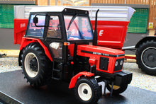 Load image into Gallery viewer, UH6719 Universal Hobbies 1:32 Scale Zetor 7711 2WD Tractor