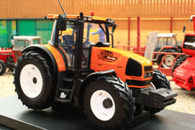 Load image into Gallery viewer, UH6729 Universal Hobbies 1:32 Scale Renault Ares 816RZ 4WD Tractor