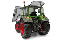 Load image into Gallery viewer, UH6740 Universal Hobbies 1:32 Scale Fendt 516 Vario 4WD Tractor