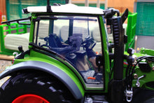 Load image into Gallery viewer, UH6741 Universal Hobbies 1:32 Scale Fendt 516 Vario 4WD Tractor with Front Loader
