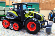 Load image into Gallery viewer, UH6752 Universal Hobbies 1:32 Scale Claas Axion 930 Terra Trac Limited Edition