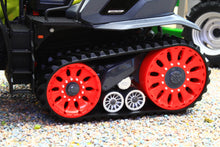 Load image into Gallery viewer, UH6752 Universal Hobbies 1:32 Scale Claas Axion 930 Terra Trac Limited Edition