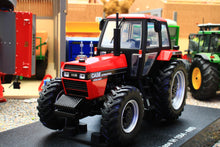 Load image into Gallery viewer, UH6758 Universal Hobbies 1:32 Scale Case 1594 Hydrashift Tractor (Red &amp; Black Chassis)