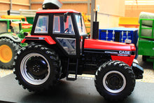 Load image into Gallery viewer, UH6758 Universal Hobbies 1:32 Scale Case 1594 Hydrashift Tractor (Red &amp; Black Chassis)