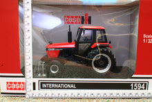 Load image into Gallery viewer, UH6759 Universal Hobbies 1:32 Scale Case International 1594 2WD Tractor