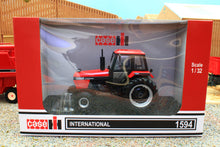 Load image into Gallery viewer, UH6759 Universal Hobbies 1:32 Scale Case International 1594 2WD Tractor