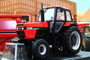 UH6759 Universal Hobbies 1:32 Scale Case International 1594 2WD Tractor