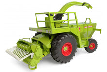 Load image into Gallery viewer, UH6772 Universal Hobbies 1:32 Scale Claas Jaguar 80SF with Pick Up Head