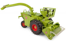 Load image into Gallery viewer, UH6772 Universal Hobbies 1:32 Scale Claas Jaguar 80SF with Pick Up Head