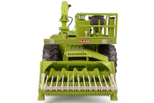 Load image into Gallery viewer, UH6772 Universal Hobbies 1:32 Scale Claas Jaguar 80SF with Pick Up Head
