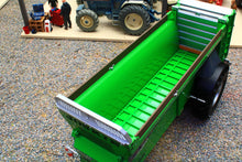 Load image into Gallery viewer, UH6787 Universal Hobbies 1:32 Scale Joskin Tornado 6016-17V Trailer