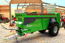 Load image into Gallery viewer, UH6787 Universal Hobbies 1:32 Scale Joskin Tornado 6016-17V Trailer