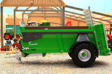 Load image into Gallery viewer, UH6787 Universal Hobbies 1:32 Scale Joskin Tornado 6016-17V Trailer