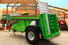 Load image into Gallery viewer, UH6787 Universal Hobbies 1:32 Scale Joskin Tornado 6016-17V Trailer