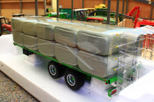 Load image into Gallery viewer, UH6789 Universal Hobbies 1:32 Scale Joskin Wago WSPWSP80000D14 Bale Trailer