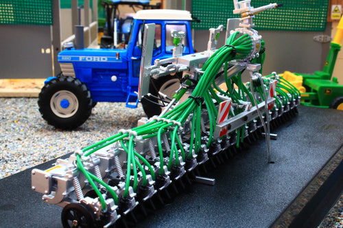 UH6791 Universal Hobbies 1:32 Scale Joskin Solodisc XXL 7125 38SDH2 Slurry Attachment